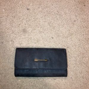 Arrow black Trifold wallet